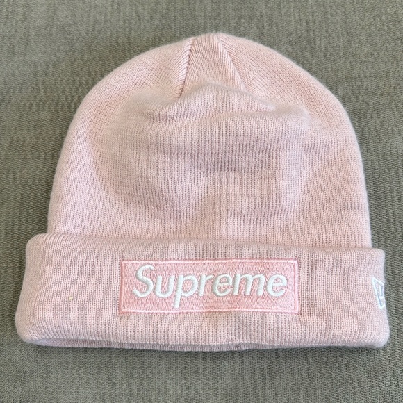 Supreme Accessories - Light Pink Supreme Beanie